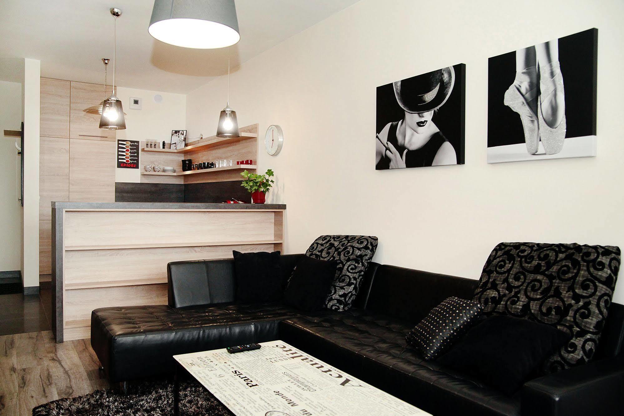 Livin Apartments Santocka Szczecin Ngoại thất bức ảnh